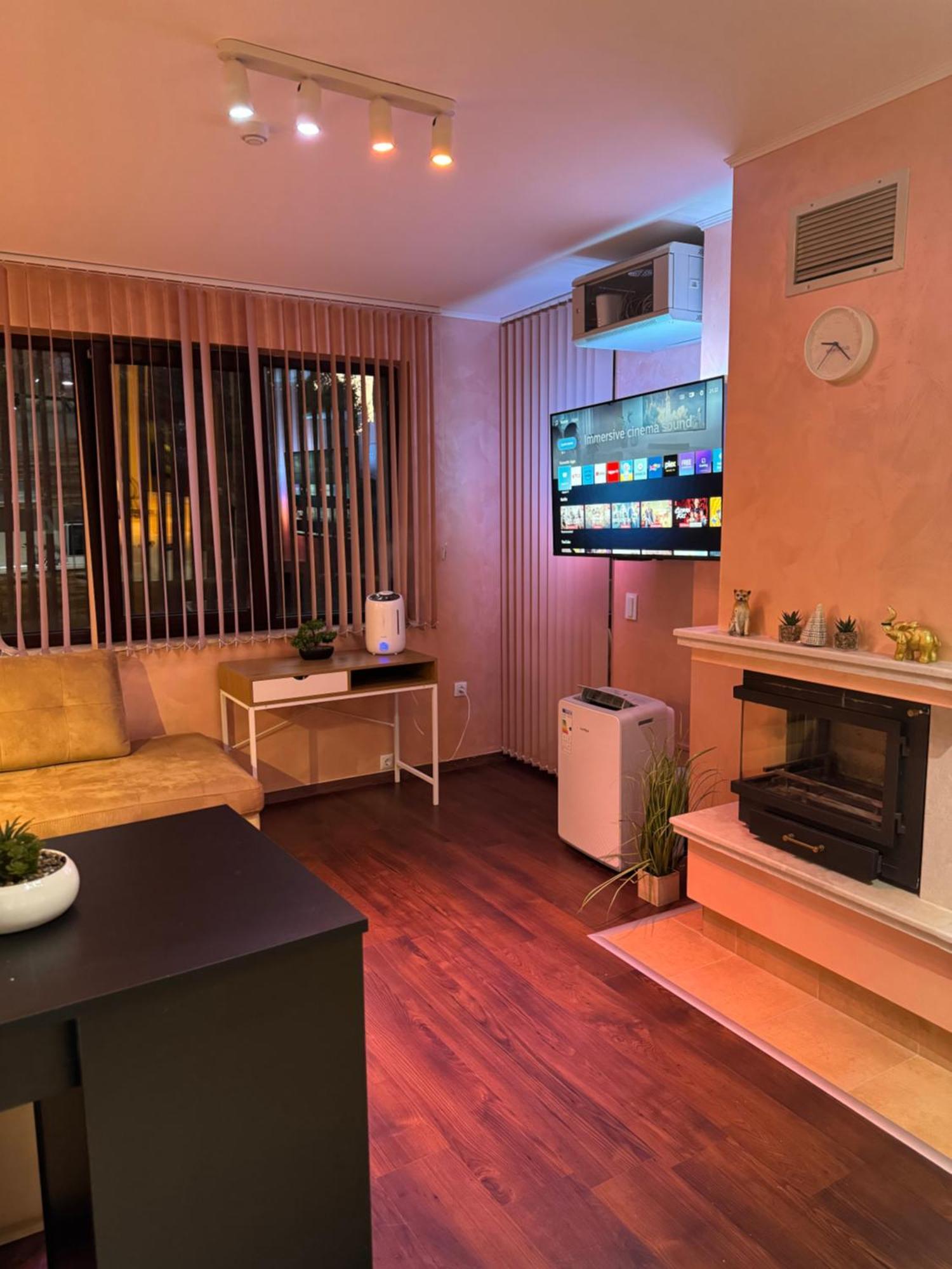 2-Bedroom, 2-Bathroom With Fireplace And Garden At Winslow Infinity Bansko Eksteriør billede
