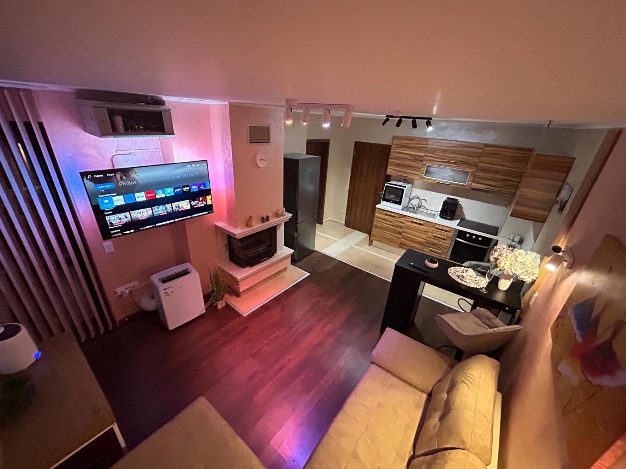 2-Bedroom, 2-Bathroom With Fireplace And Garden At Winslow Infinity Bansko Eksteriør billede