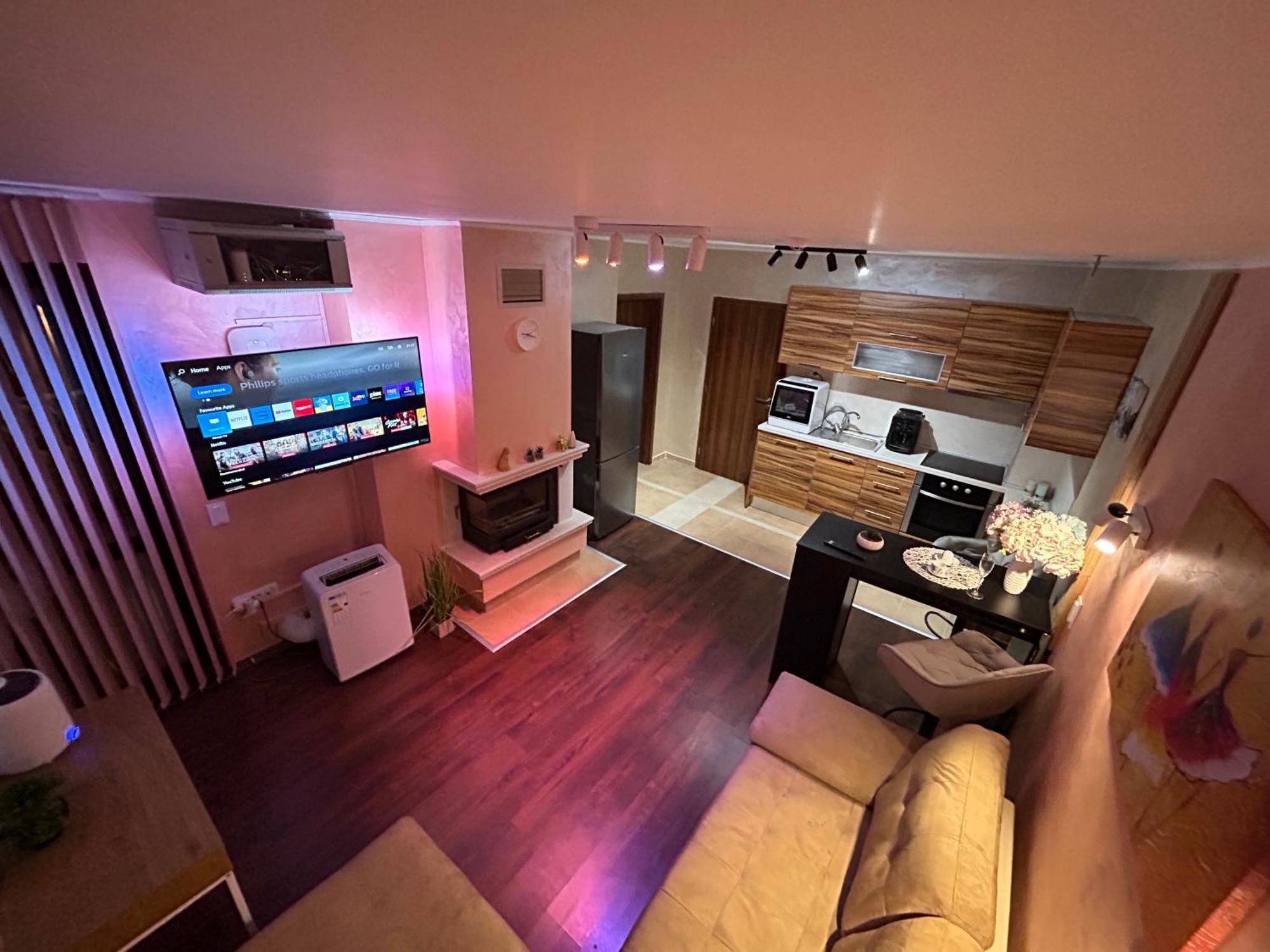 2-Bedroom, 2-Bathroom With Fireplace And Garden At Winslow Infinity Bansko Eksteriør billede