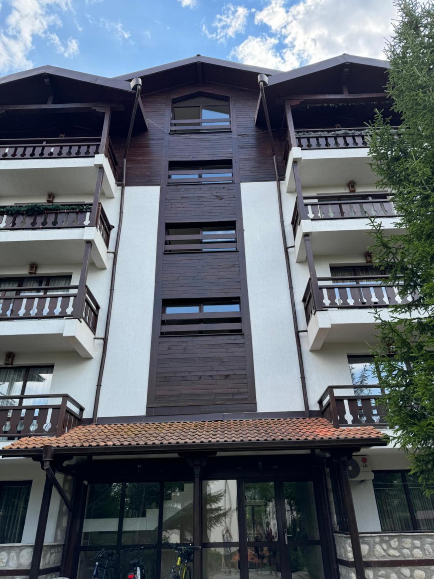 2-Bedroom, 2-Bathroom With Fireplace And Garden At Winslow Infinity Bansko Eksteriør billede
