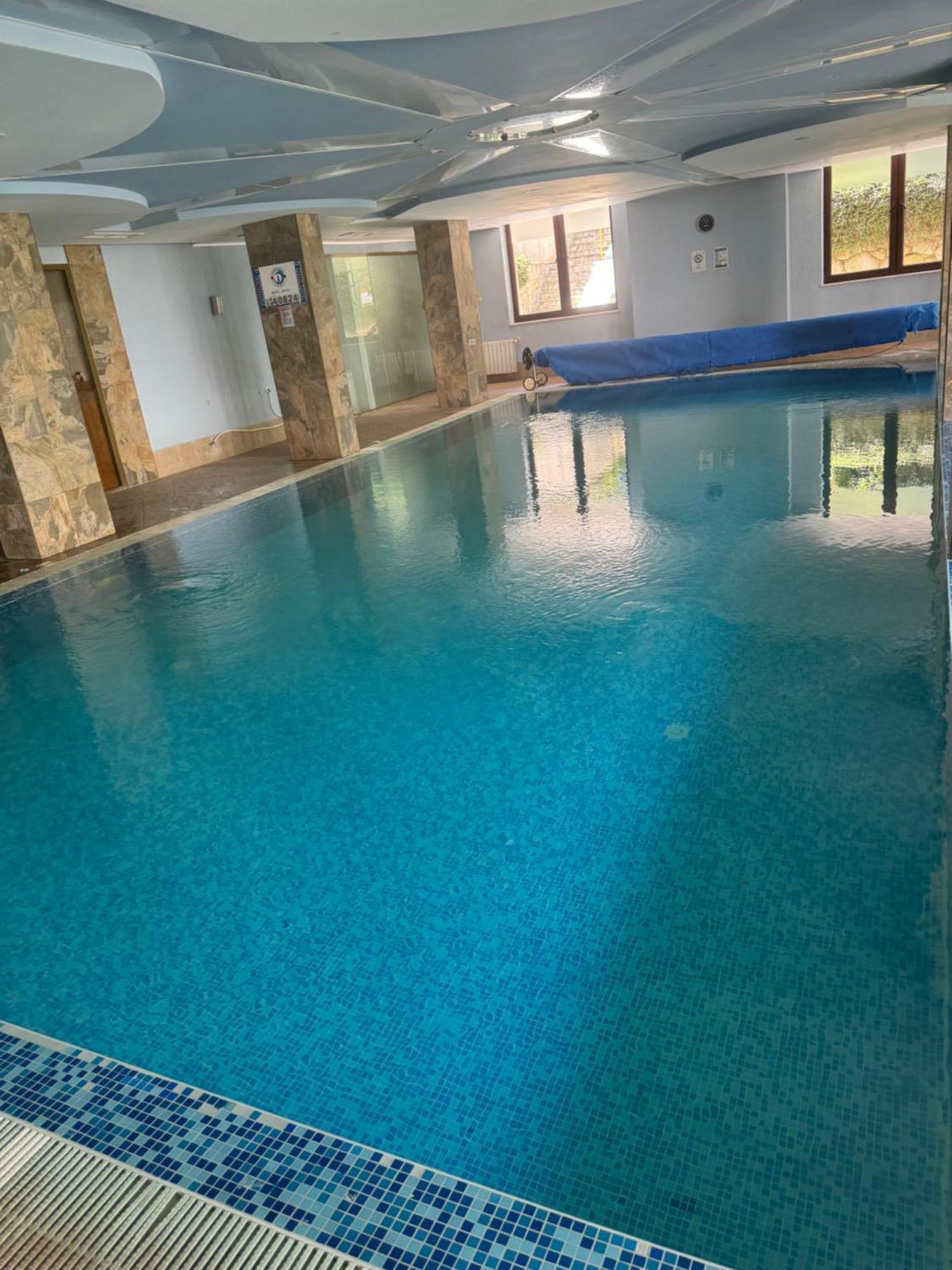 2-Bedroom, 2-Bathroom With Fireplace And Garden At Winslow Infinity Bansko Eksteriør billede