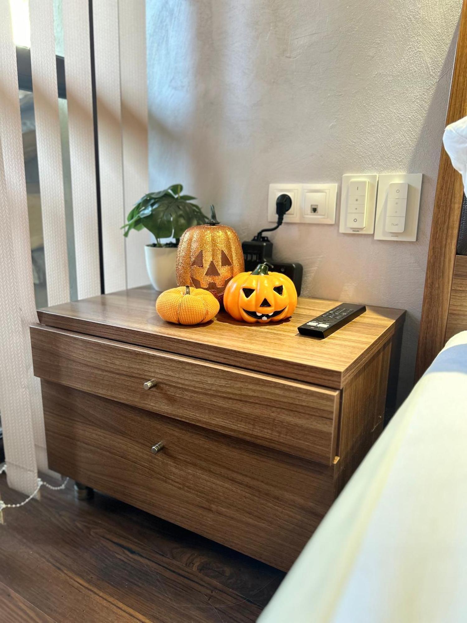 2-Bedroom, 2-Bathroom With Fireplace And Garden At Winslow Infinity Bansko Eksteriør billede